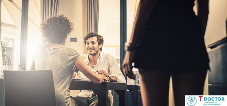 Phụ nữ cần làm gì khi chồng ngoại tình và phản bội?